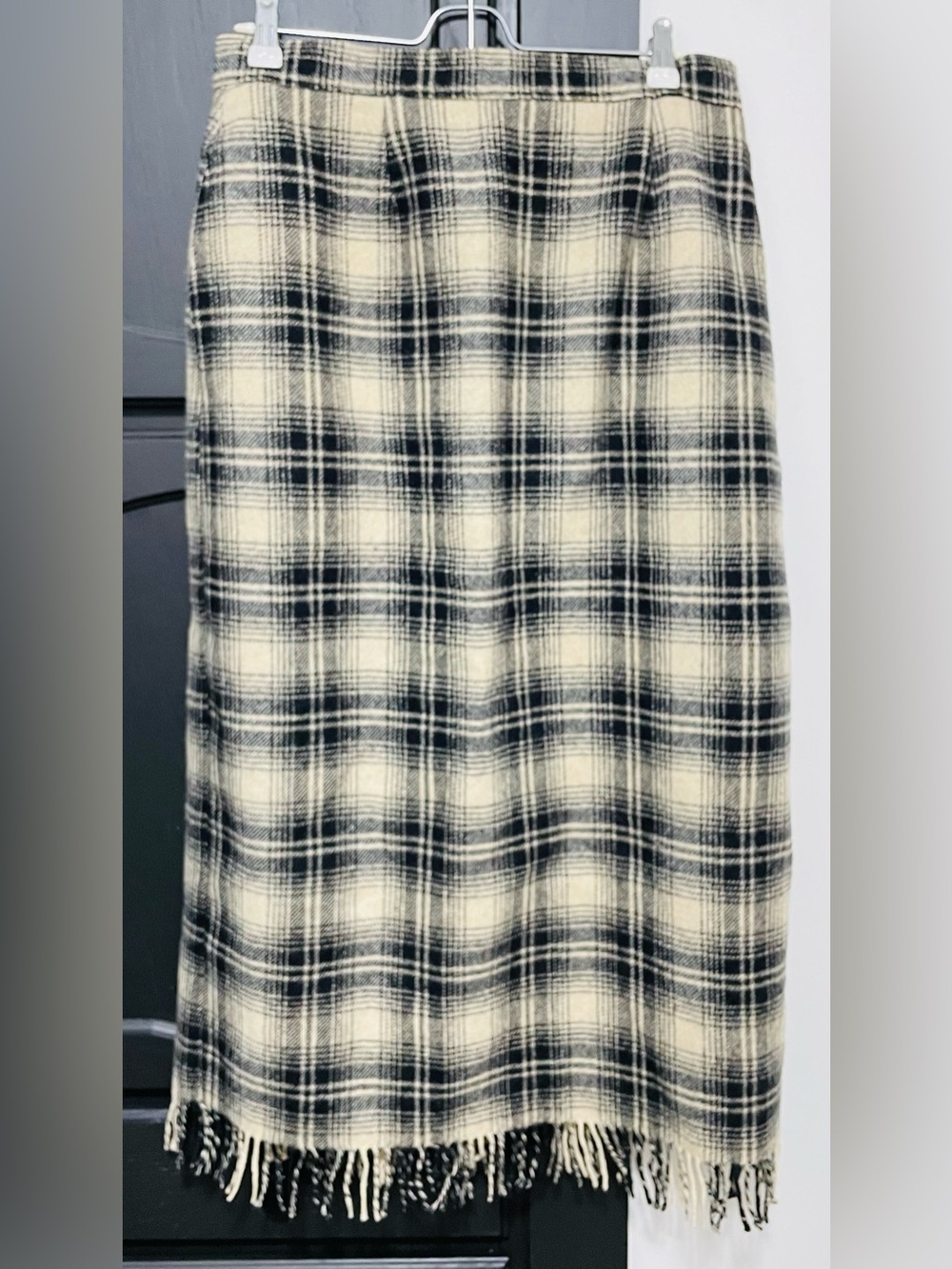 Vintage Woolrich Tan Black Plaid Long Wool Skirt With Tassels Made USA Size  14